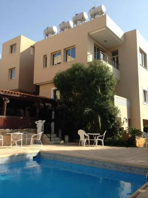 Пафос: Panklitos Tourist Apartments