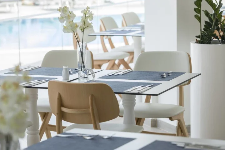 Протарас: Infinity Blu - Designed for Adults