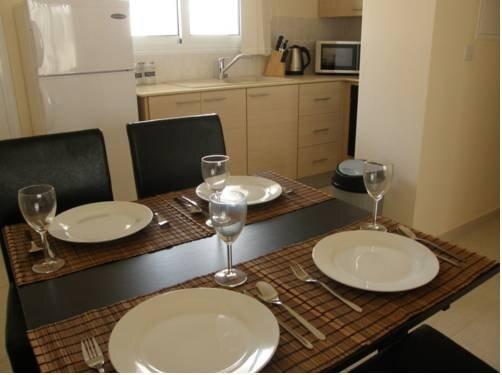 Паралимни: Kronos Holiday Apartments