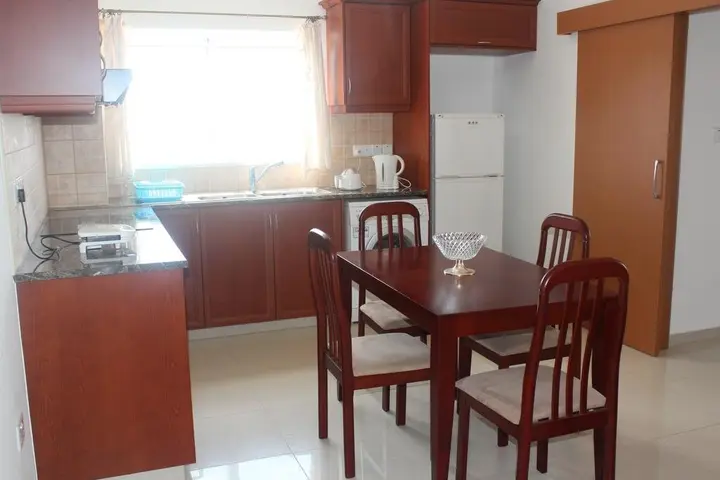 Пафос: Galatias Court