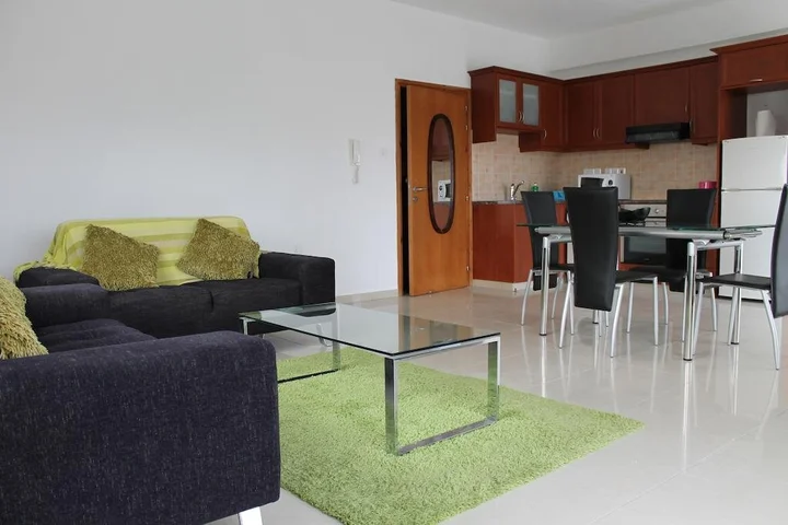 Пафос: Galatias Court