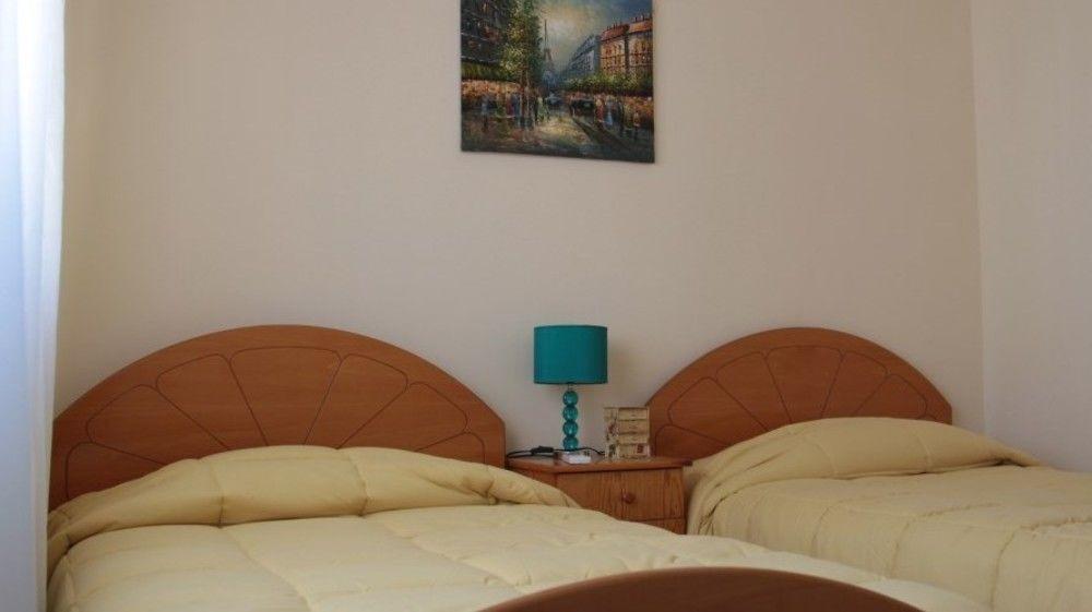 Гермасойя: River Beach Apartments