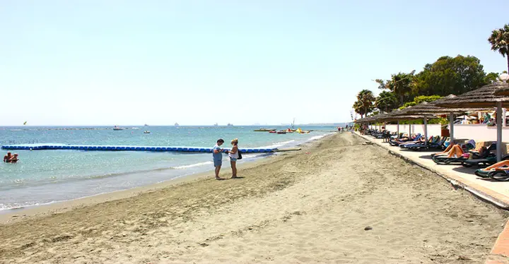 Гермасойя: River Beach Apartments