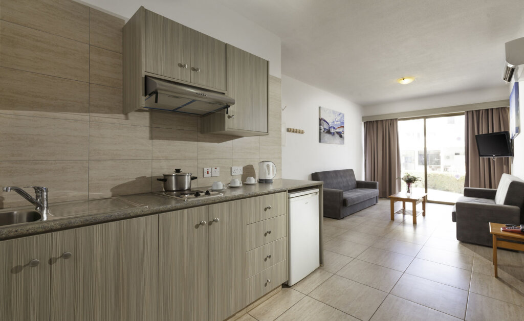 Протарас: Penelope Beach Hotel Apts