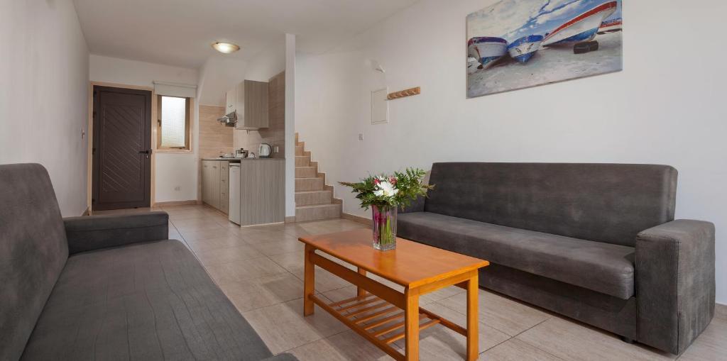 Протарас: Penelope Beach Hotel Apts