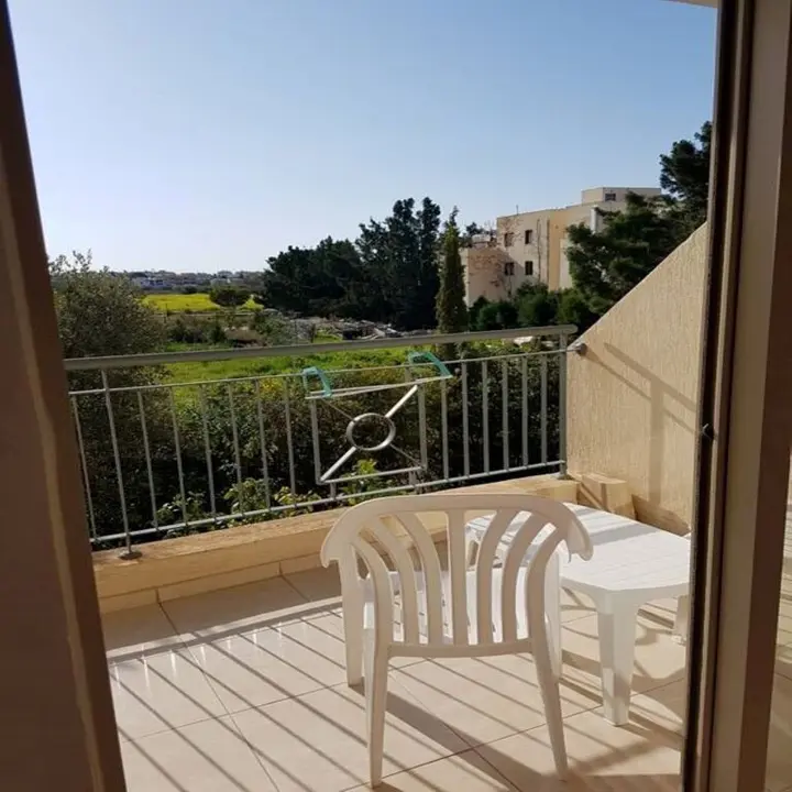 Пафос: King's Holiday Apartments