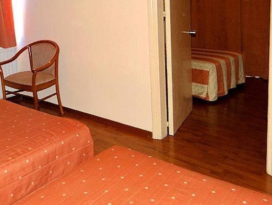 Какопетрия: Ekali Hotel
