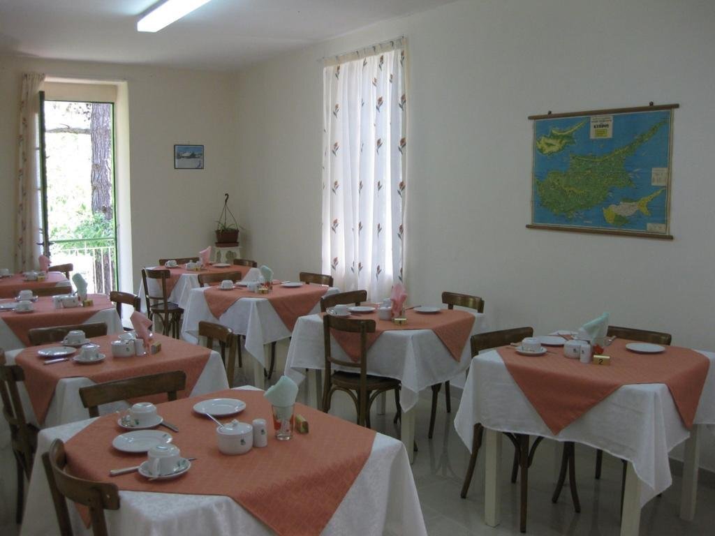Платрес: Spring Hotel