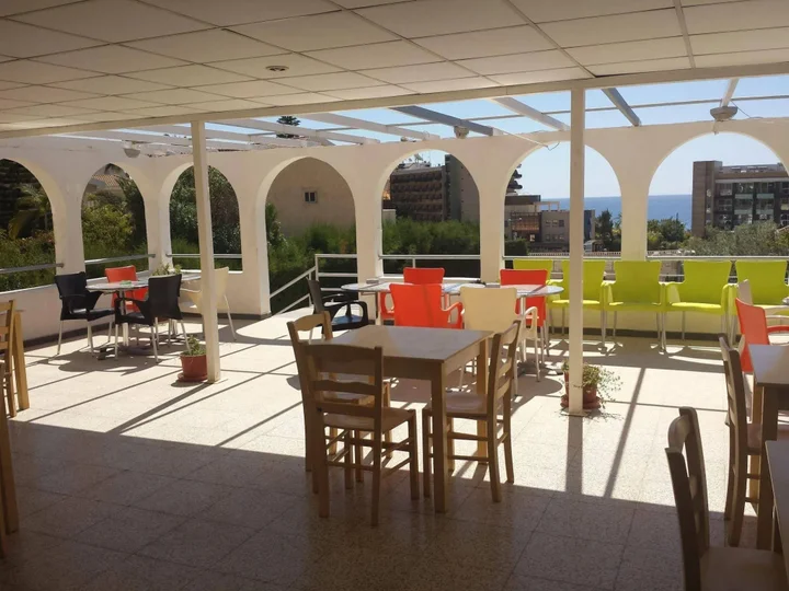 Агиос Тихонас: Polyxeni Hotel Apartments