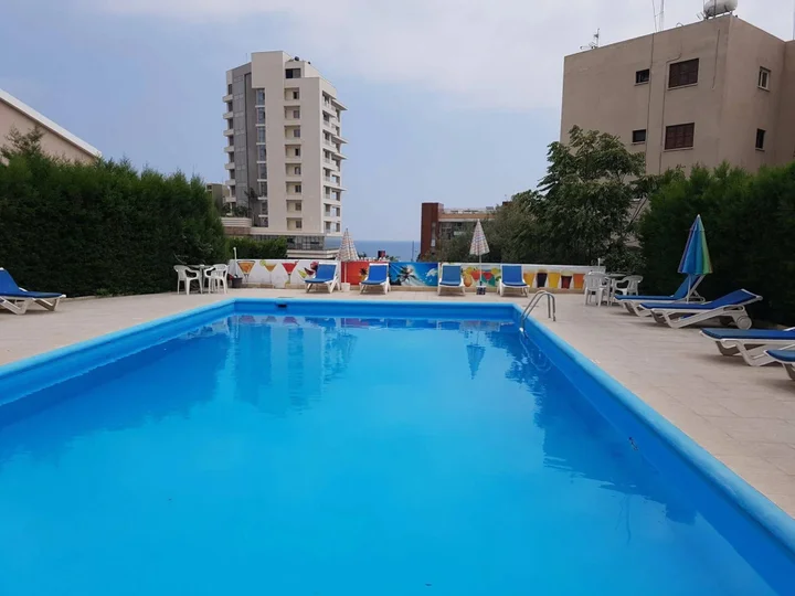 Агиос Тихонас: Polyxeni Hotel Apartments