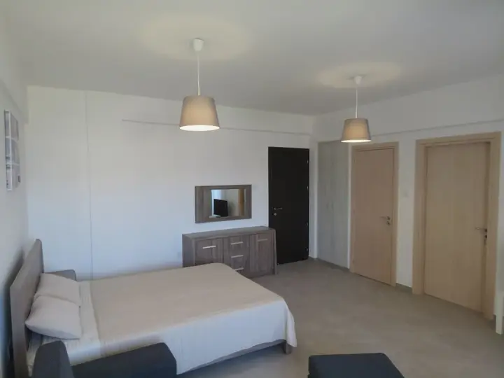 Агиос Тихонас: Polyxeni Hotel Apartments
