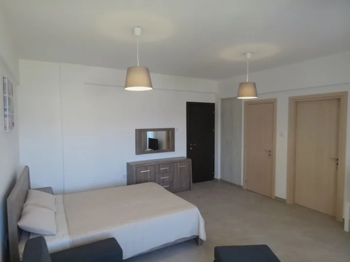 Агиос Тихонас: Polyxeni Hotel Apartments