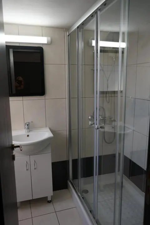 Агиос Тихонас: Polyxeni Hotel Apartments