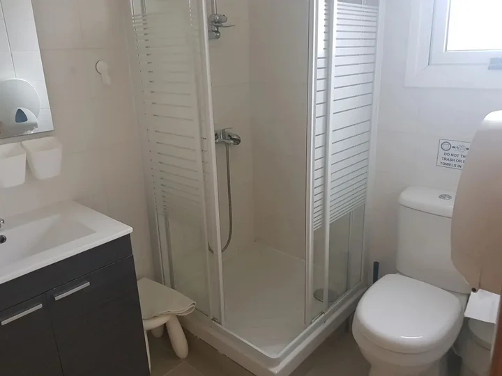 Пафос: Valentinos Apartments