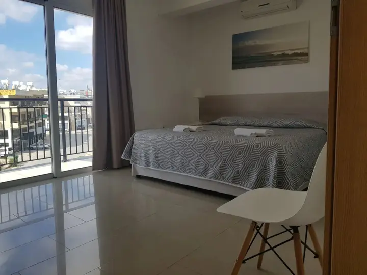 Пафос: Valentinos Apartments