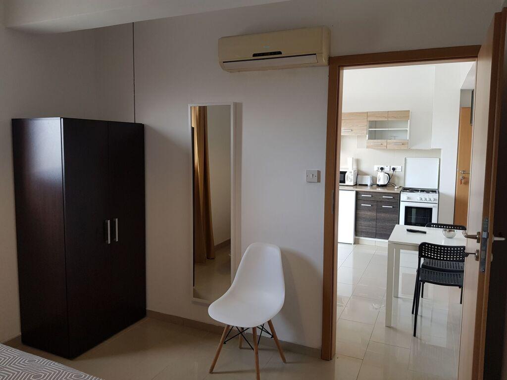 Пафос: Valentinos Apartments
