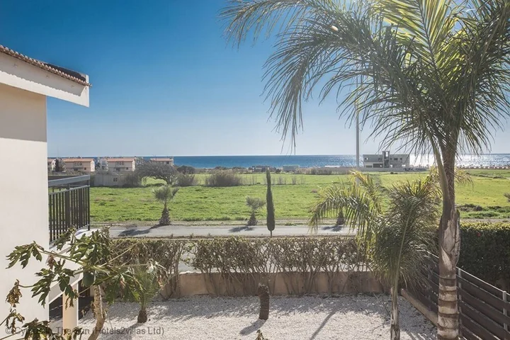 Айя-Напа: Celebrity Villa Laura26