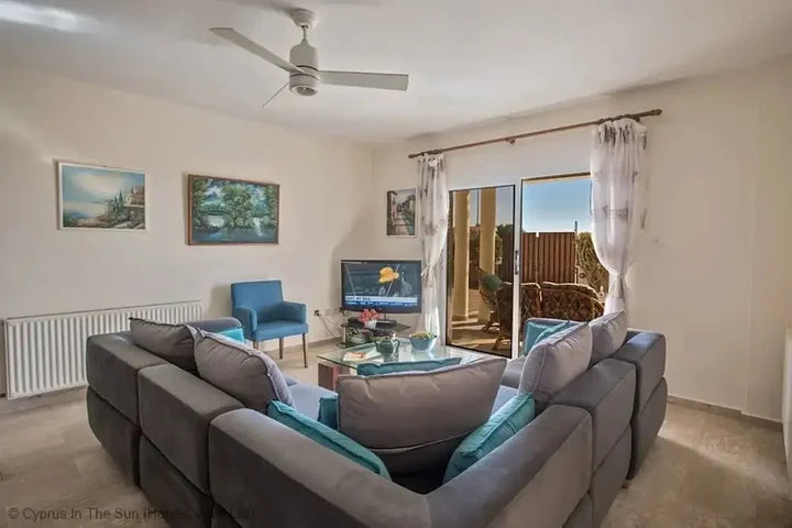Айя-Напа: Celebrity Villa Laura26