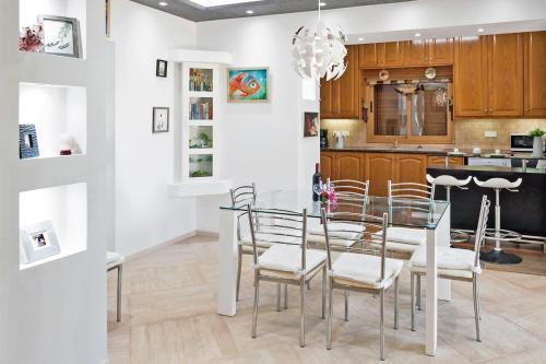 Айя-Напа: Villa Cleona