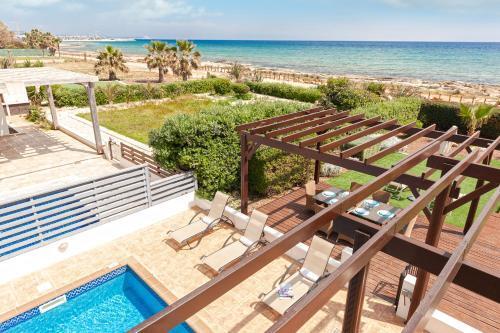 Айя-Напа: Villa Charon
