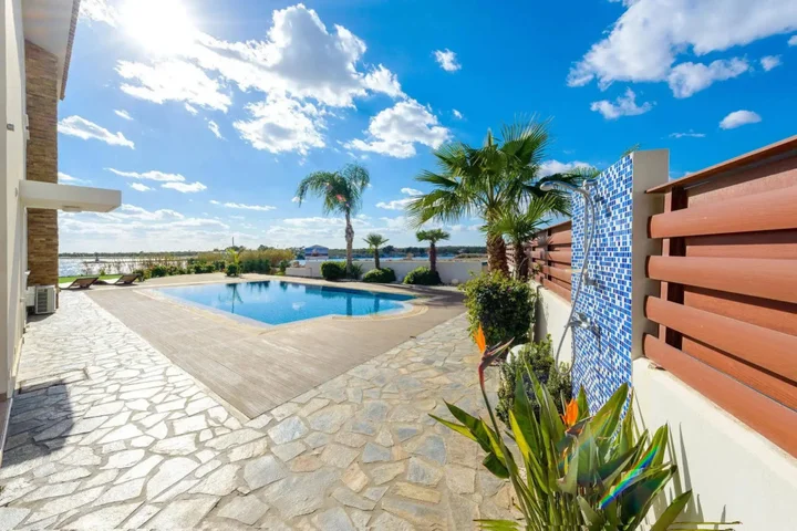Айя-Напа: Villa Ramos