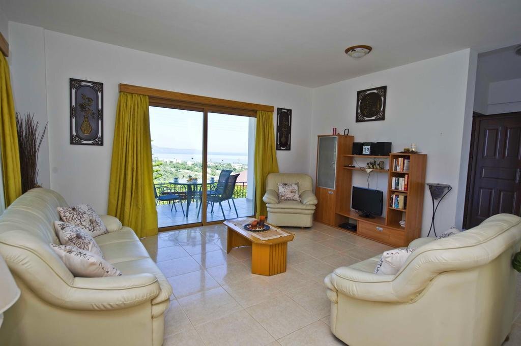 Полис Хрисохус: Mersinia Villa