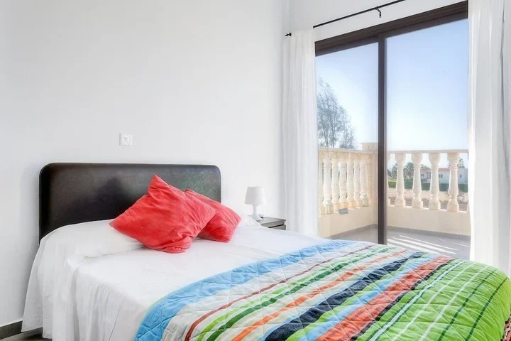 Пейя: Villa Nichola