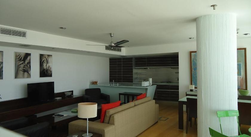Пафос: Luxury Penthouses