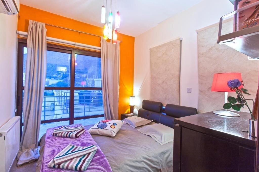 Помос: Kallinousa Beach Villa