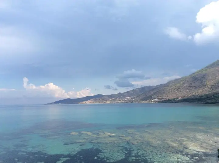 Помос: Kallinousa Beach Villa