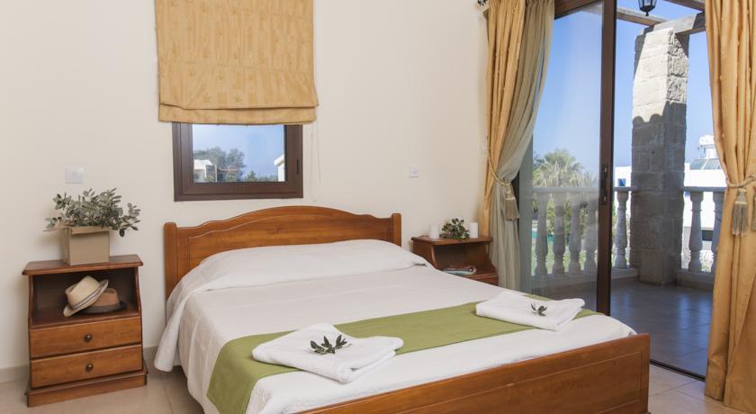 Помос: Petros Seashore Villa