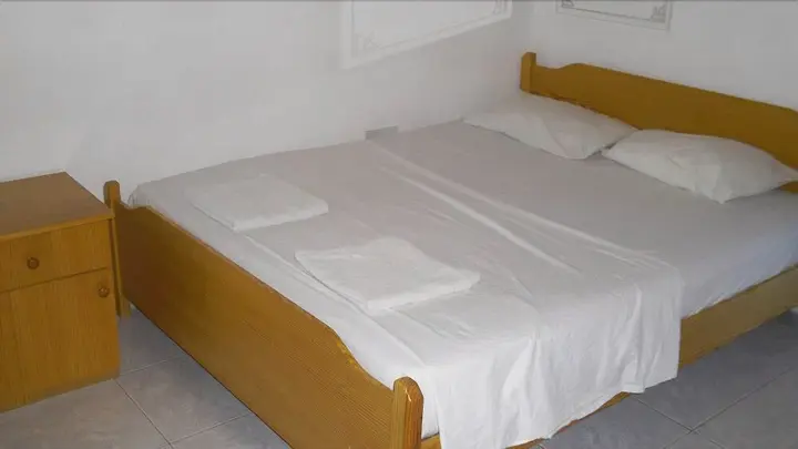 Какопетрия: Okella Hotel