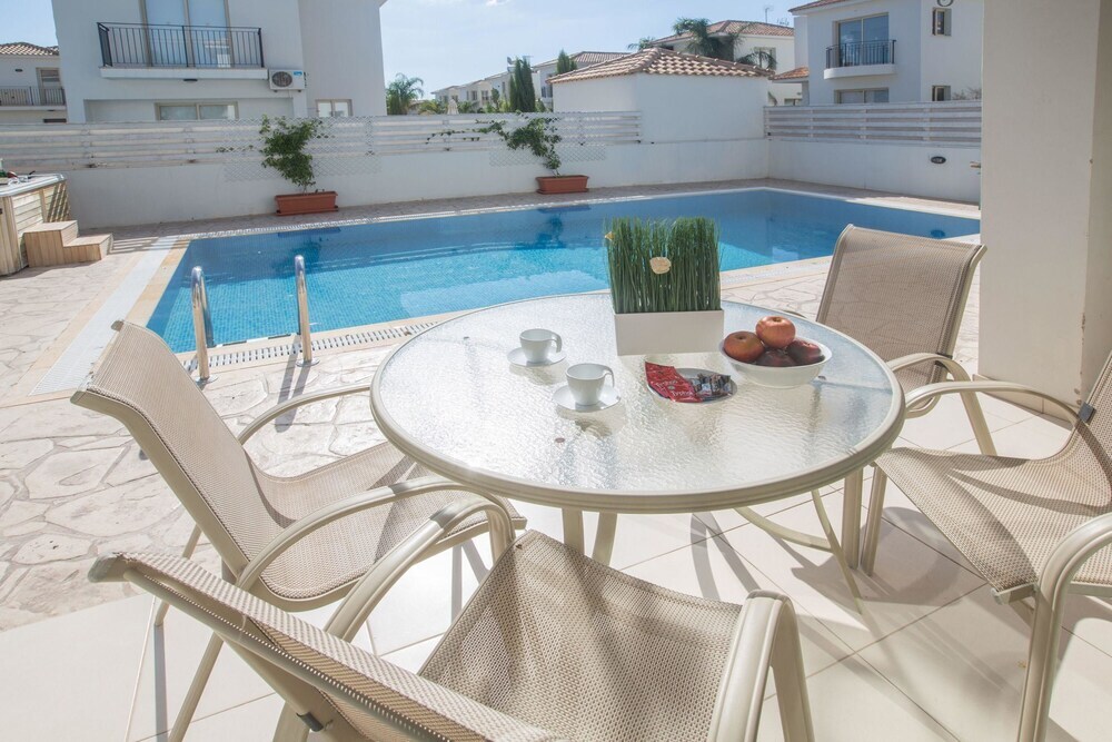 Протарас: Cyprus Villa Palm 17 Gold