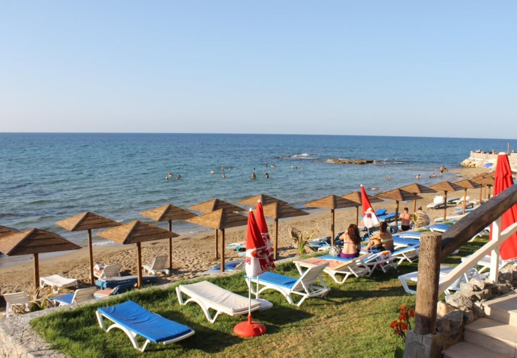 Алсанджак: LA Hotel & Resort