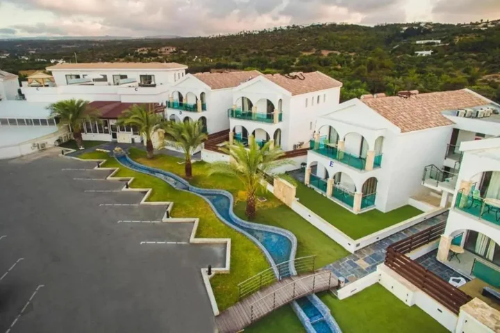 Нео Хорио: Latchi Escape Hotel & Suites