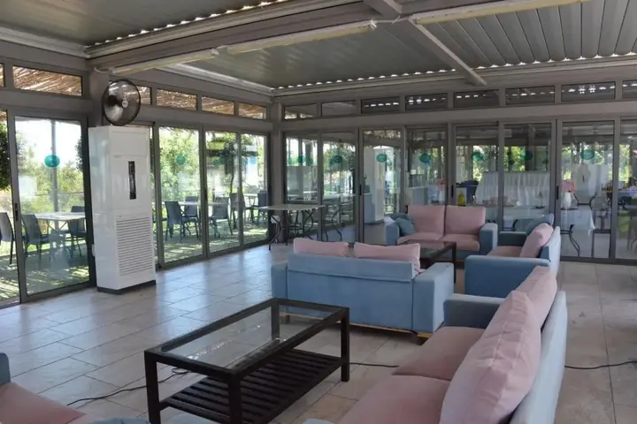 Нео Хорио: Latchi Escape Hotel & Suites