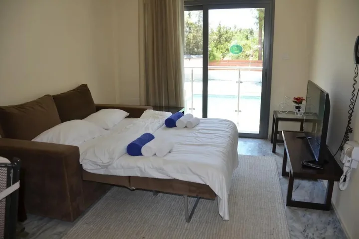 Нео Хорио: Latchi Escape Hotel & Suites