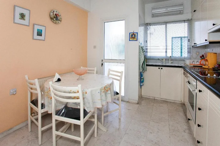 Лимассол: Despoina Town House