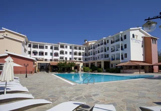 Лимассол: Episkopiana Hotel And Sports Resort
