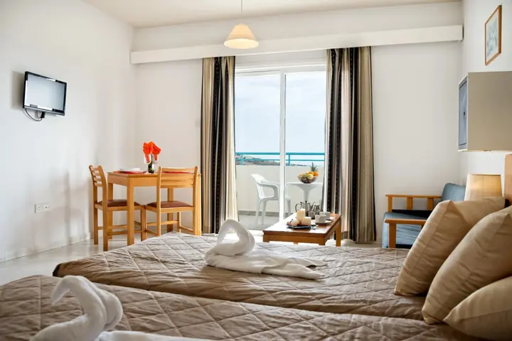 Хлорака: Sunny Hill Hotel Apartments