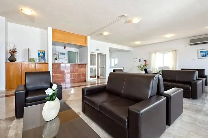 Хлорака: Sunny Hill Hotel Apartments