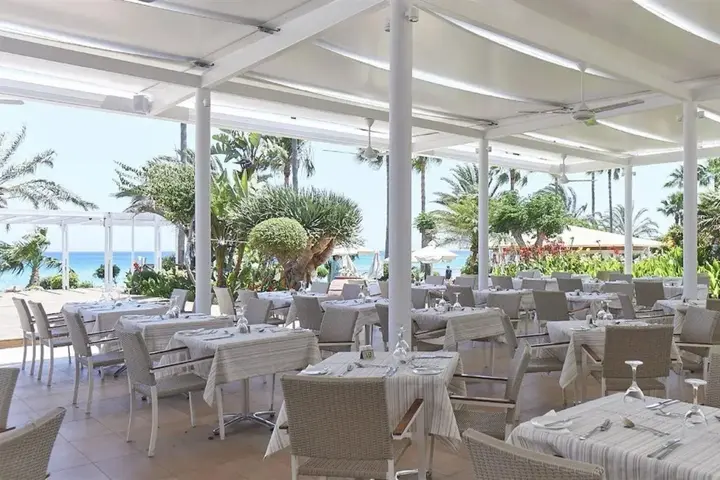 Протарас: Sunrise Beach Hotel