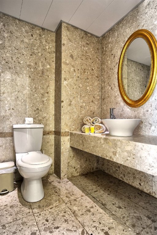 Айя-Напа: Piere Anne Beach Hotel