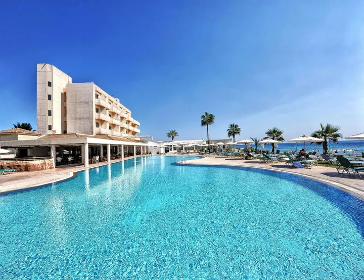 Айя-Напа: Piere Anne Beach Hotel