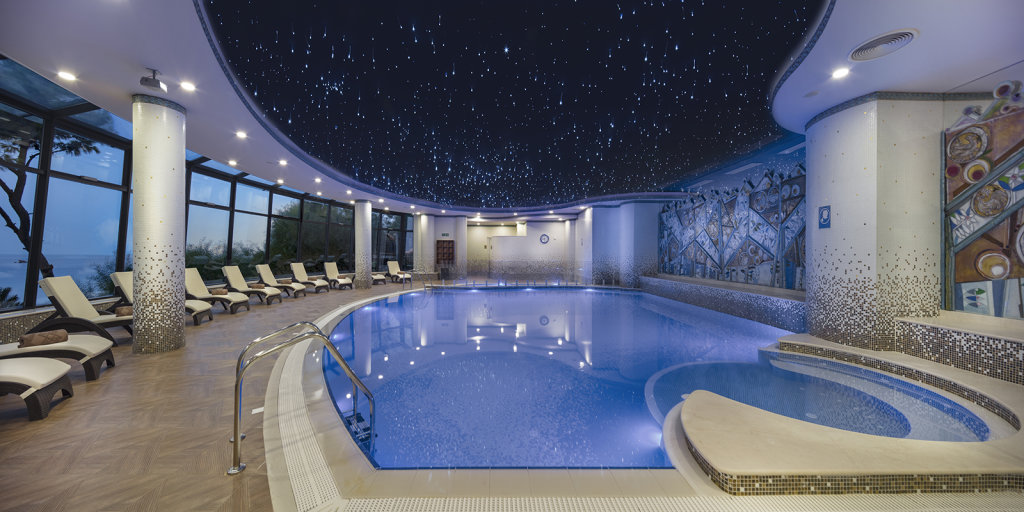 Алсанджак: Отель Merit Crystal Cove Casino & SPA