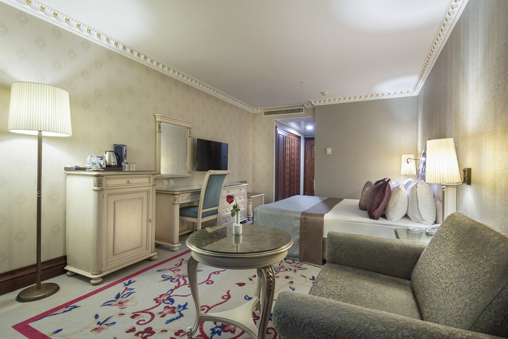 Алсанджак: Отель Merit Crystal Cove Casino & SPA