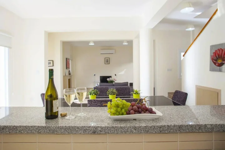 Протарас: Protaras Delfini Villas