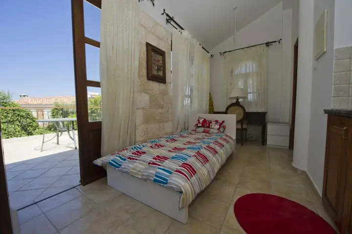 Полис Хрисохус: Constantinos Villa