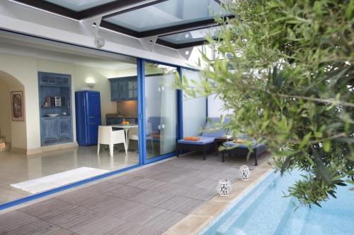 Протарас: 2 Br Villa Mykonos - Chg 8901