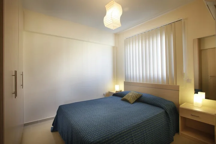 Паралимни: 2 Br Townhome Valentina - Chg 8905